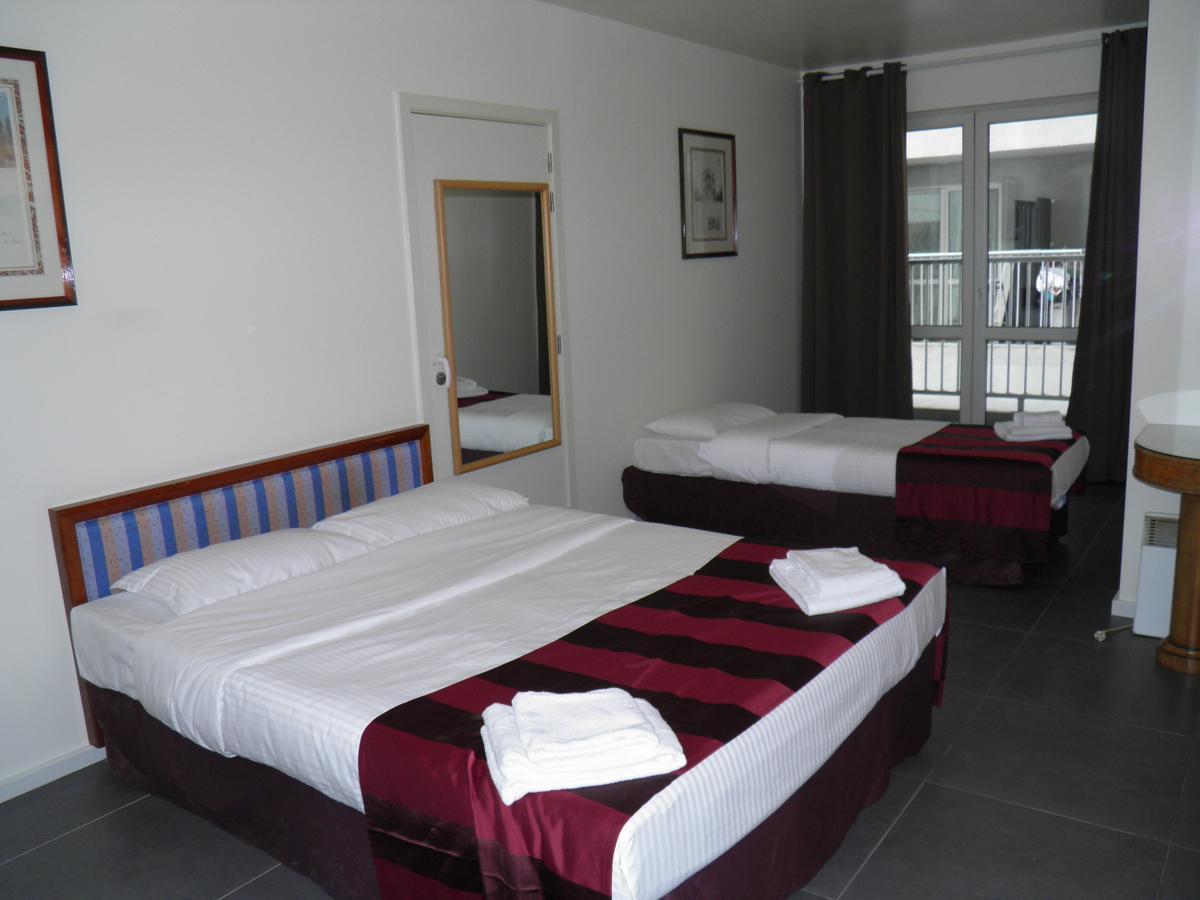 Anderlecht Holidays Apart-Hotel מראה חיצוני תמונה