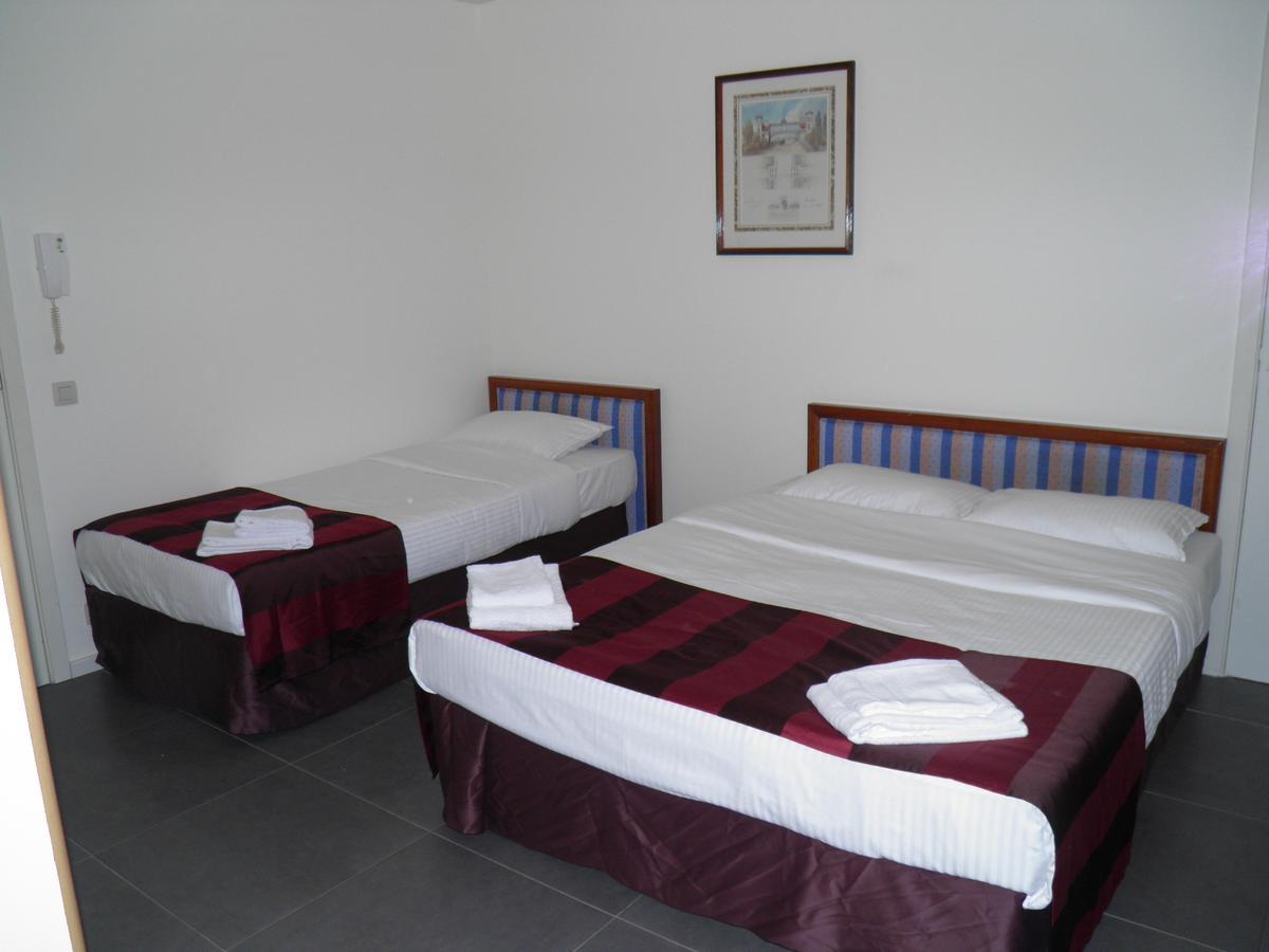 Anderlecht Holidays Apart-Hotel מראה חיצוני תמונה
